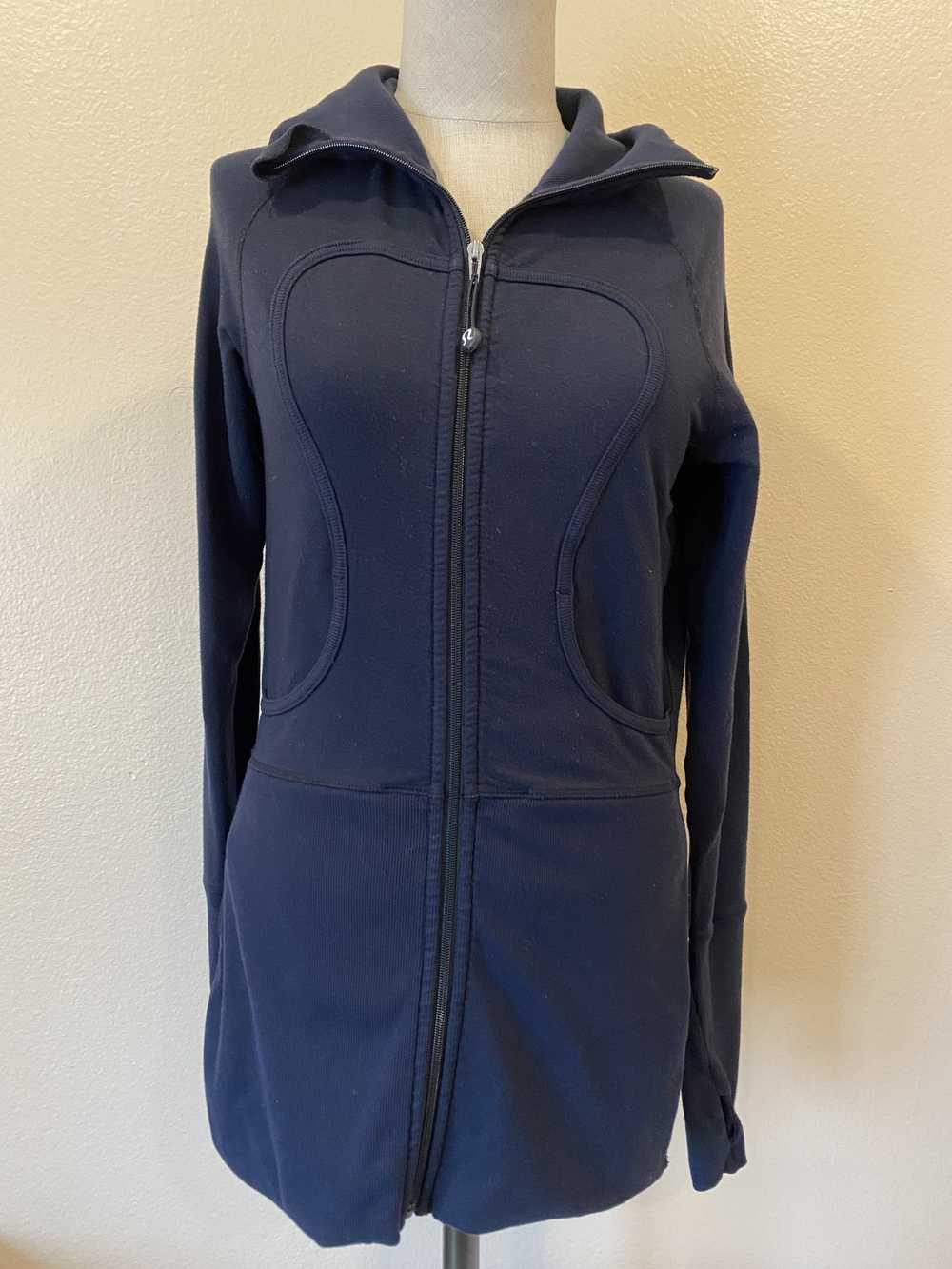 Lululemon Lululemon Zip Front Sweatshirt - image 1