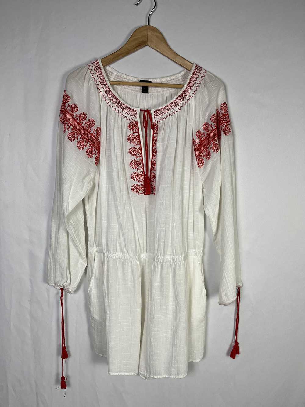 J. Crew Size XL (16) White & Red Embroidered Romp… - image 3