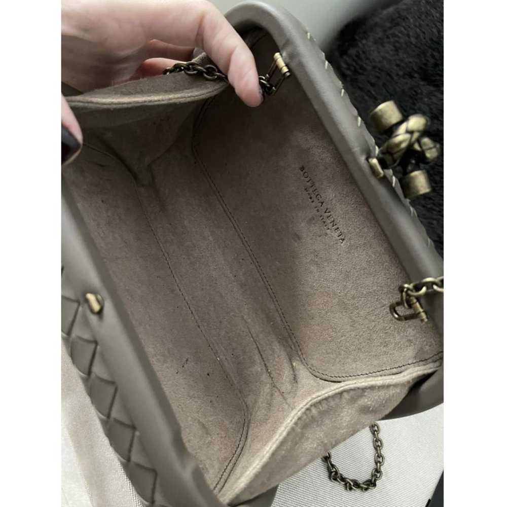 Bottega Veneta Pochette Knot leather clutch bag - image 6