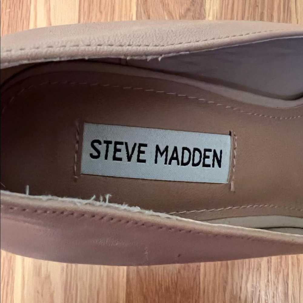 Steve Madden Vinyl heels - image 3