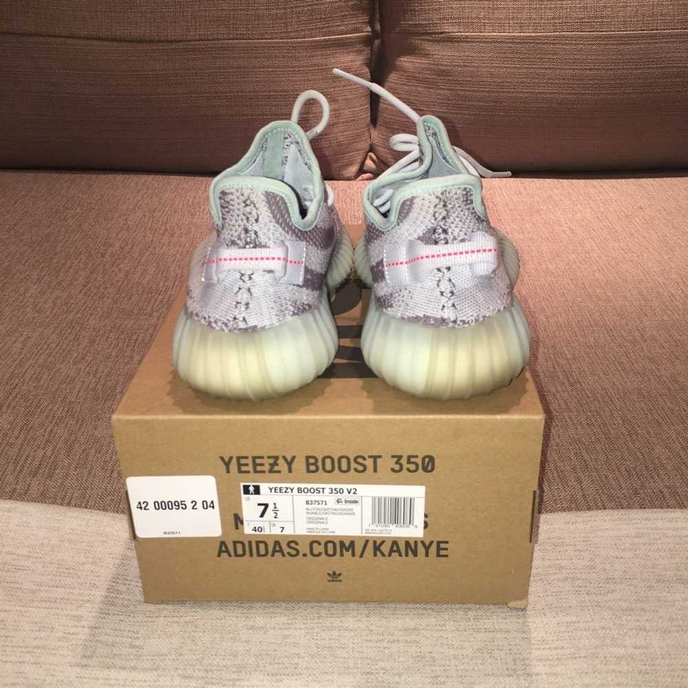 Adidas Yeezy Boost 350 V2 Blue Tint 2017 - image 2