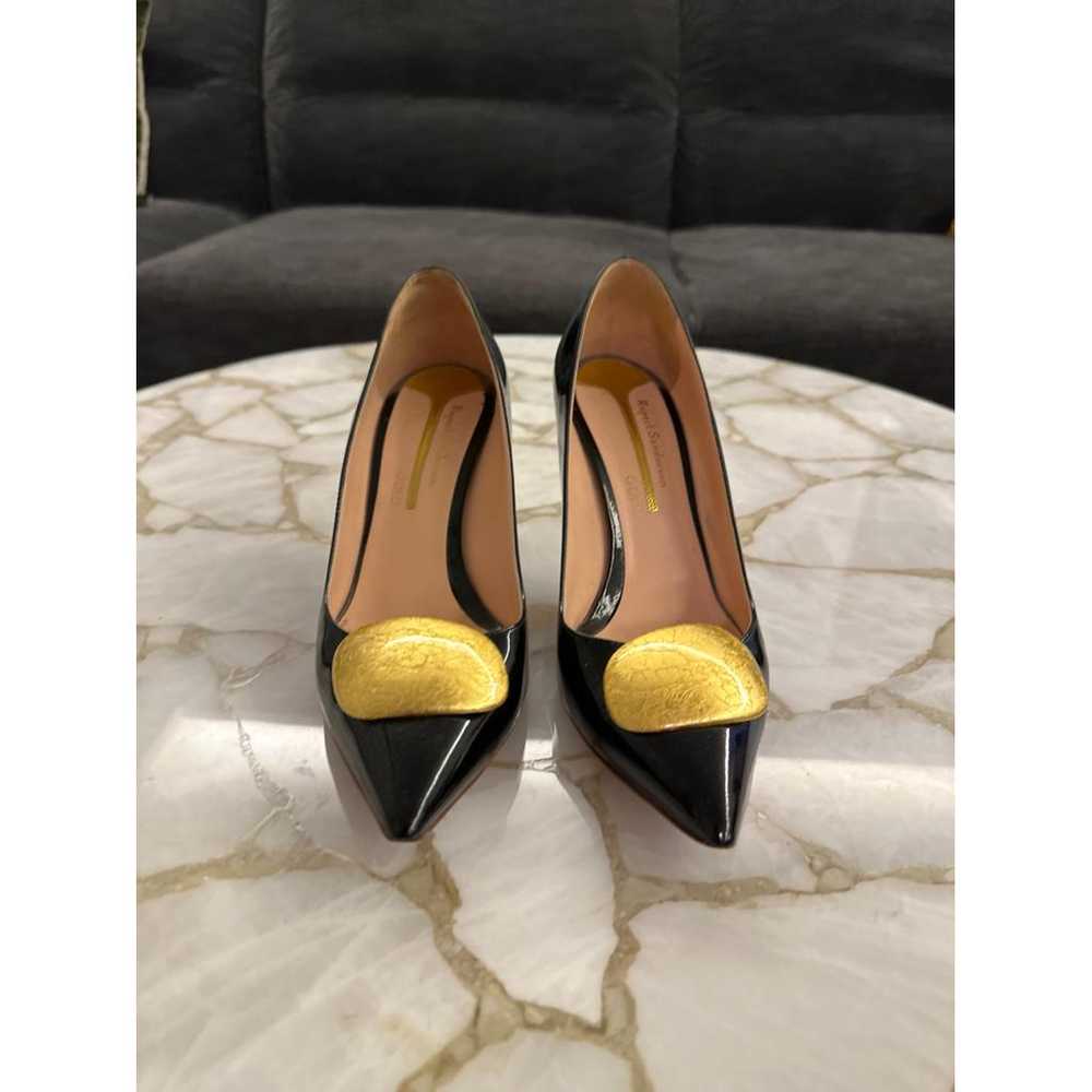 Rupert Sanderson Patent leather heels - image 2