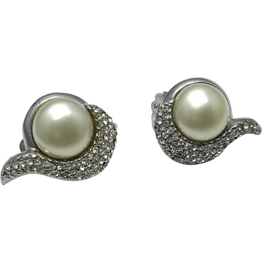 Vintage Les Bernard Rhinestone Pearl Earrings - image 1