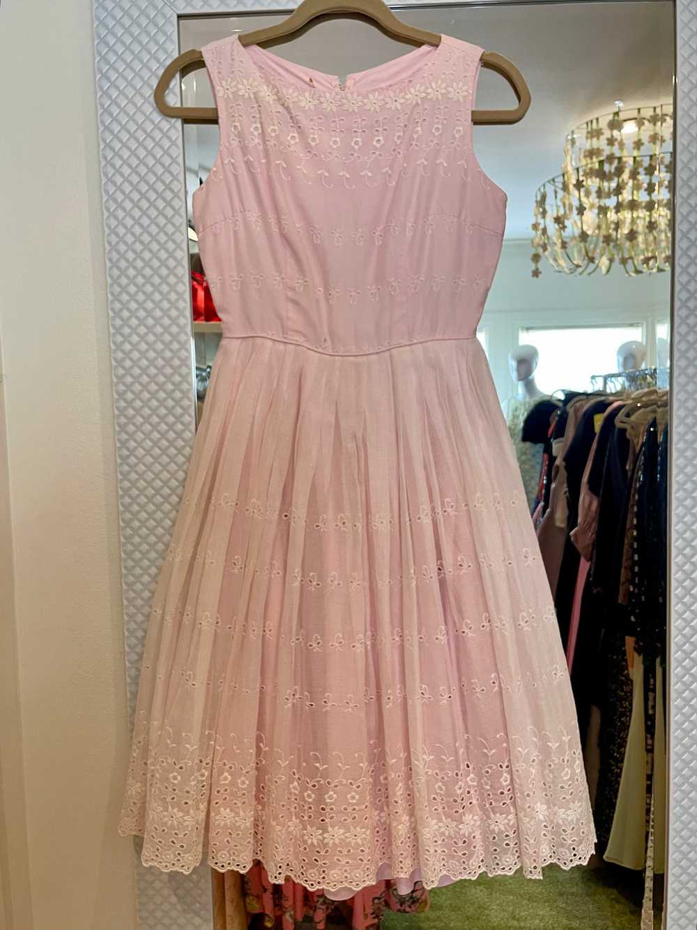 1950's Pink Eyelet Dress - image 5