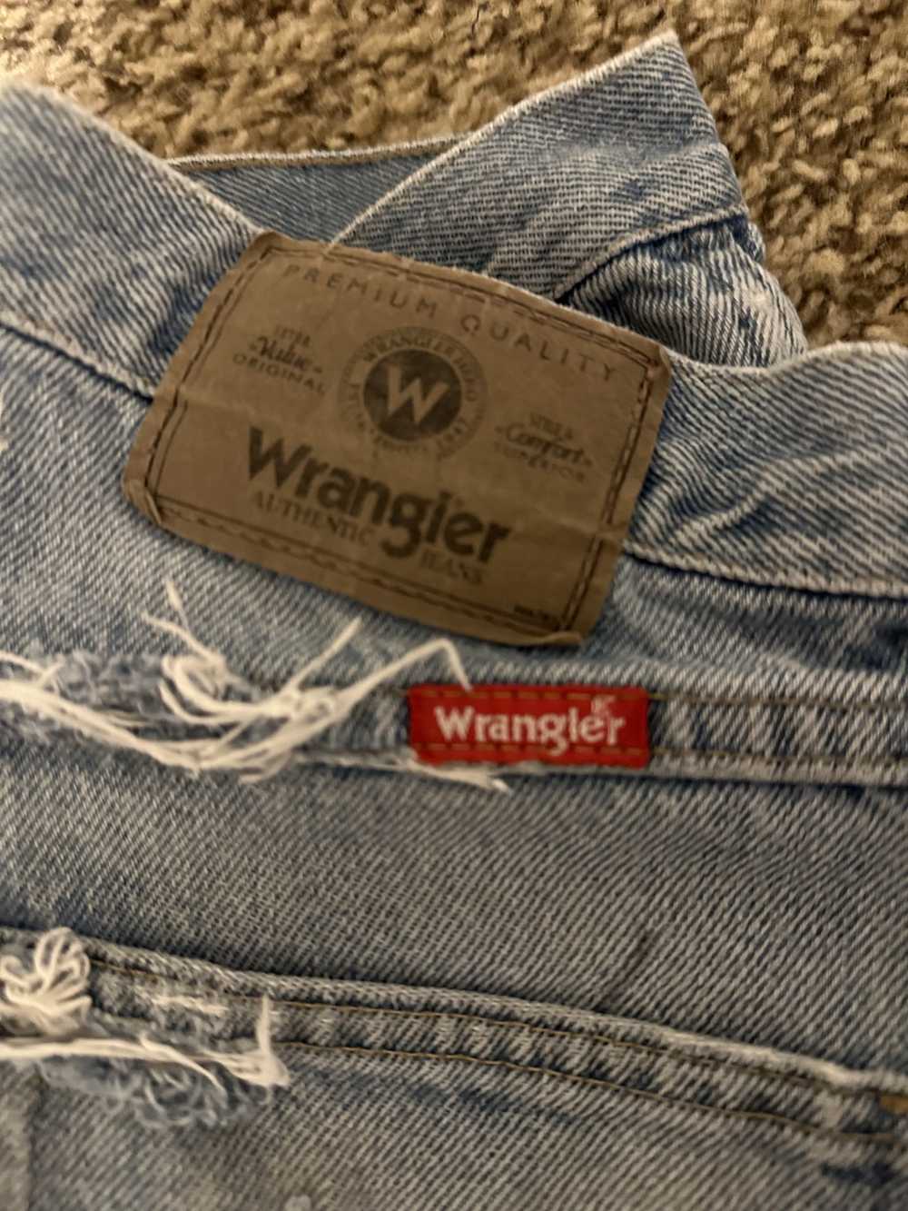 Wrangler Vintage Wrangler light wash denim - image 4