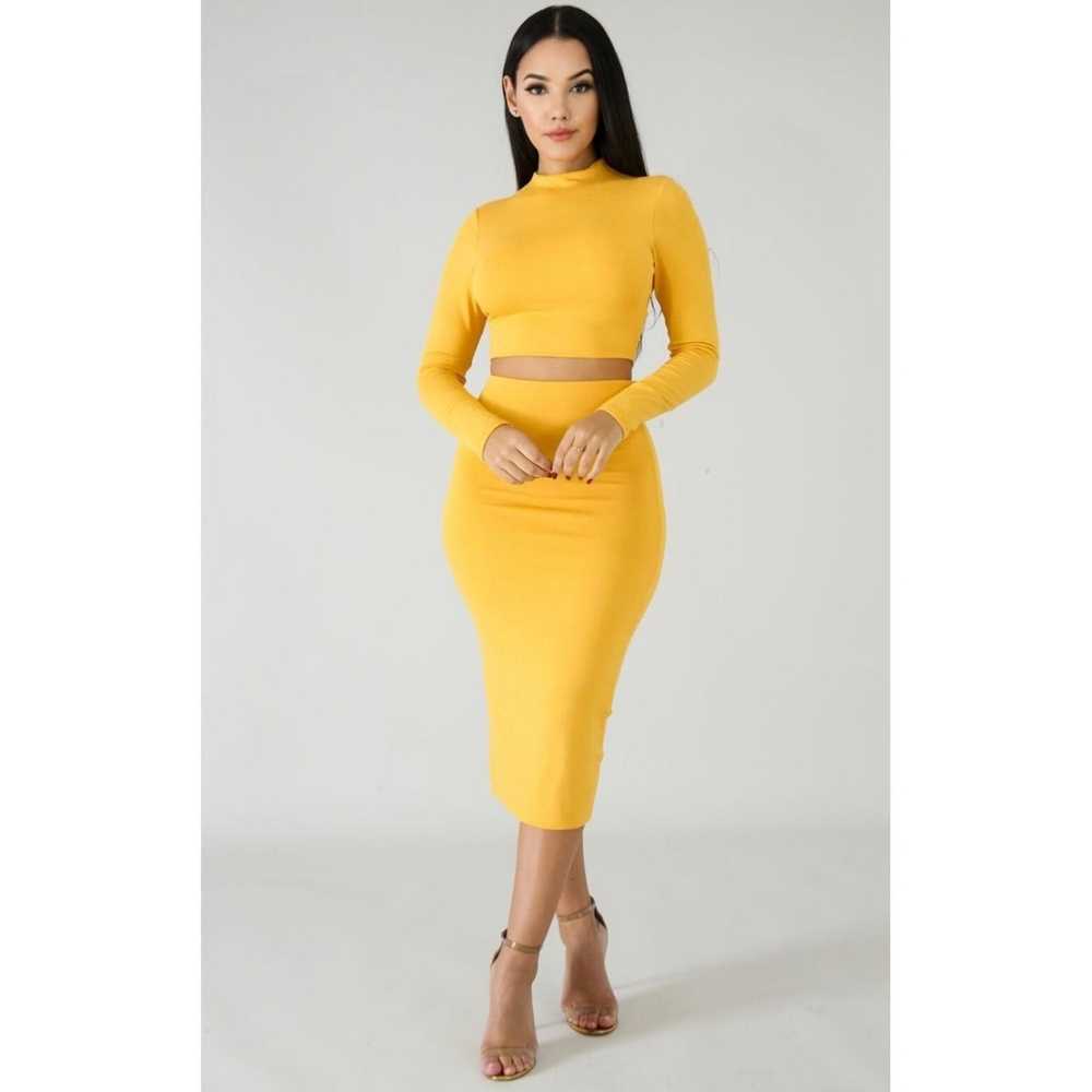 Other Fashion Love Yellow Long Sleeve Crop Top Bo… - image 1