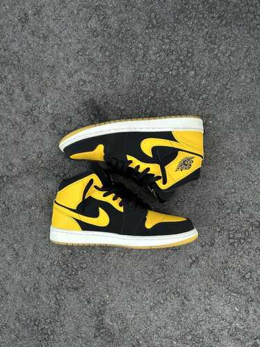 Jordan Brand × Nike Jordan “new love” 1’s