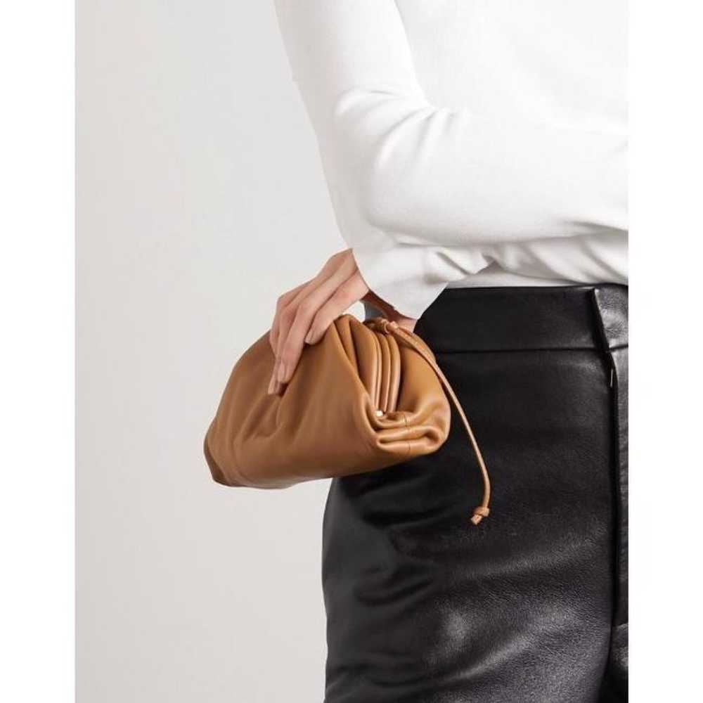 Bottega Veneta Pouch leather crossbody bag - image 5