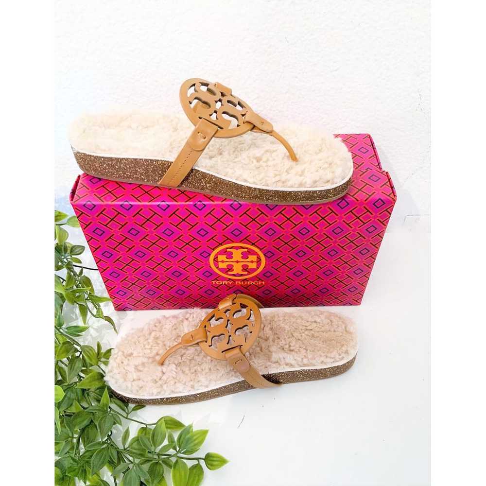 Tory Burch Leather sandal - image 7