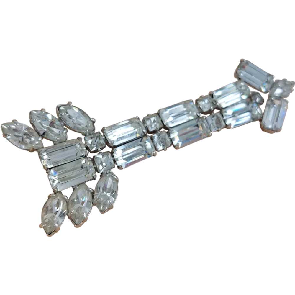 Vintage Large ARROW Faceted Prong Set Clear Cryst… - image 1