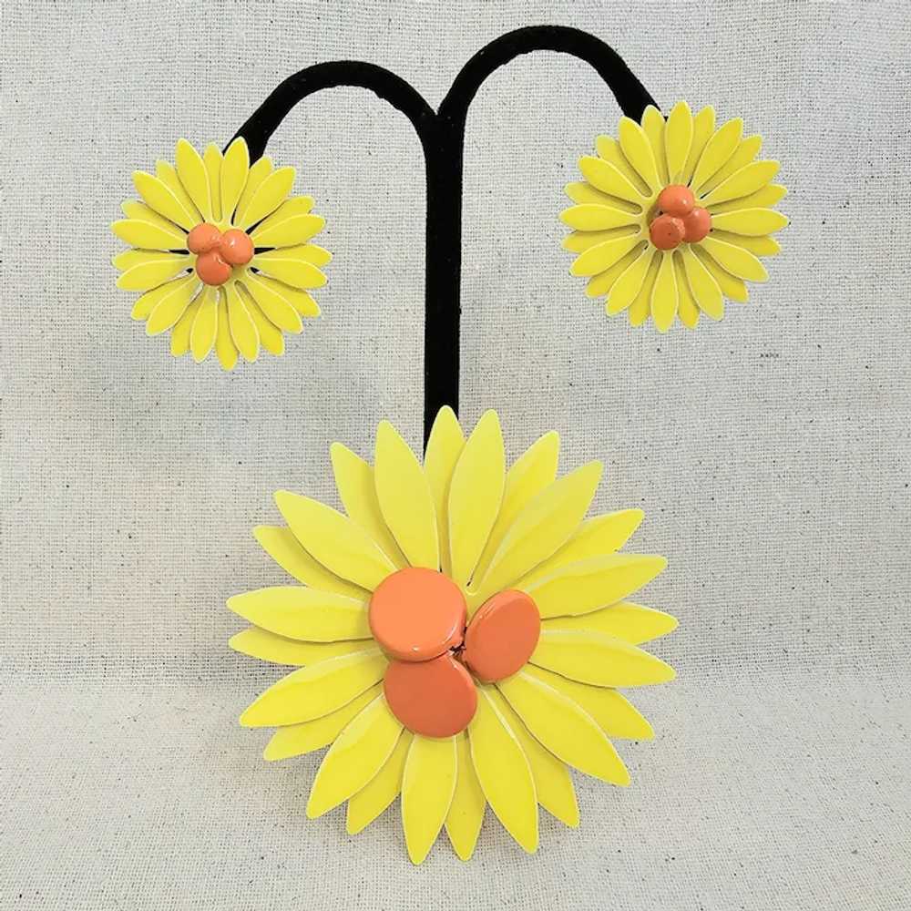 Fabulous Huge Vintage CAPRI Yellow Orange Enamel … - image 2