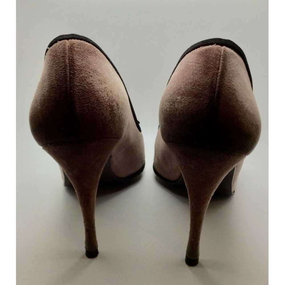 Stuart Weitzman Heels - image 5