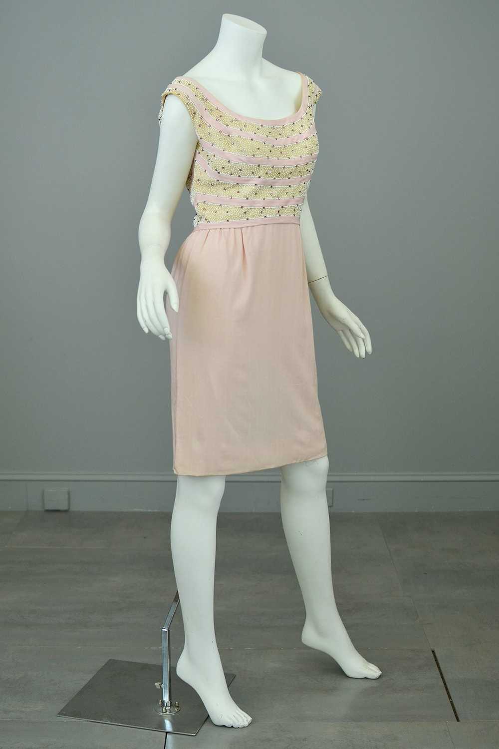 1960s Pale Pink Beaded Short Cocktail Dress - image 4