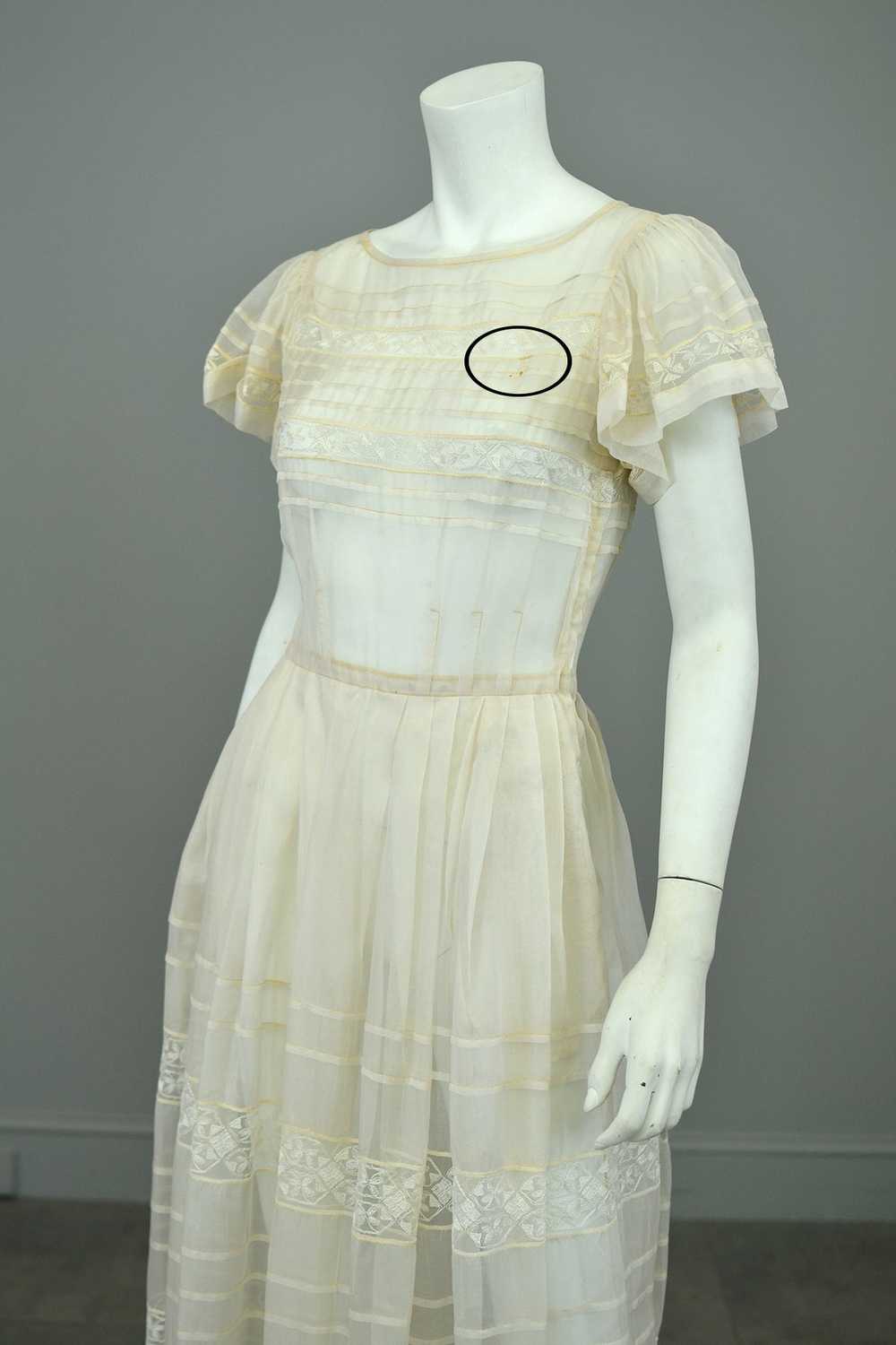 1970s Lovely Sheer Cream Tiered Panel Gown with F… - image 7