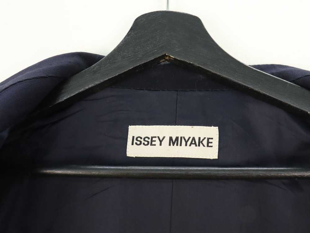 Issey Miyake ISSEY MIYAKE Wool Dark Navy Rare Coa… - image 11