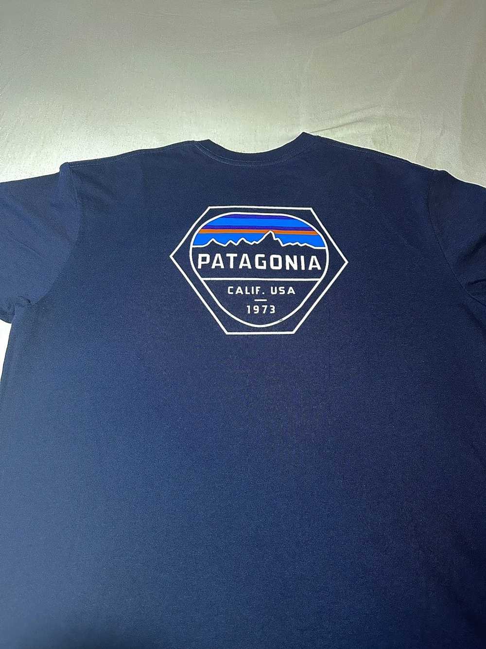Patagonia Patagonia T Shirt - image 2