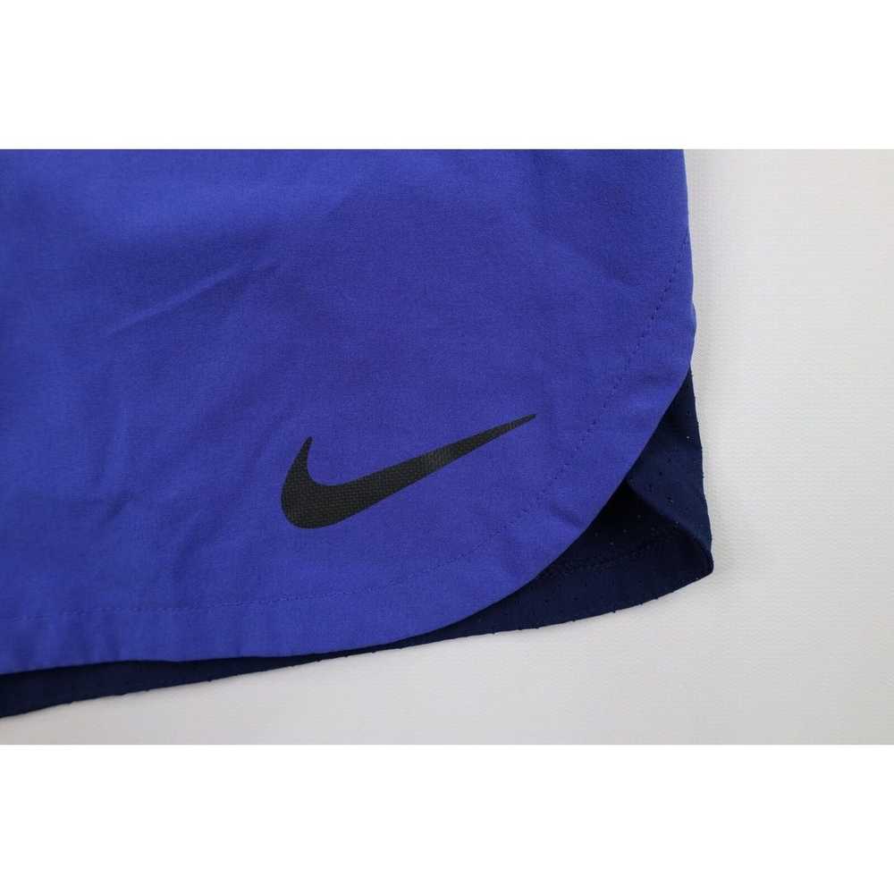 Nike Nike Dri-Fit Swoosh Logo Flex Vented Trainin… - image 4