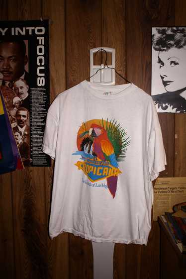 Vintage 90s Tropicana Las Vegas Parrot T Shirt (Is