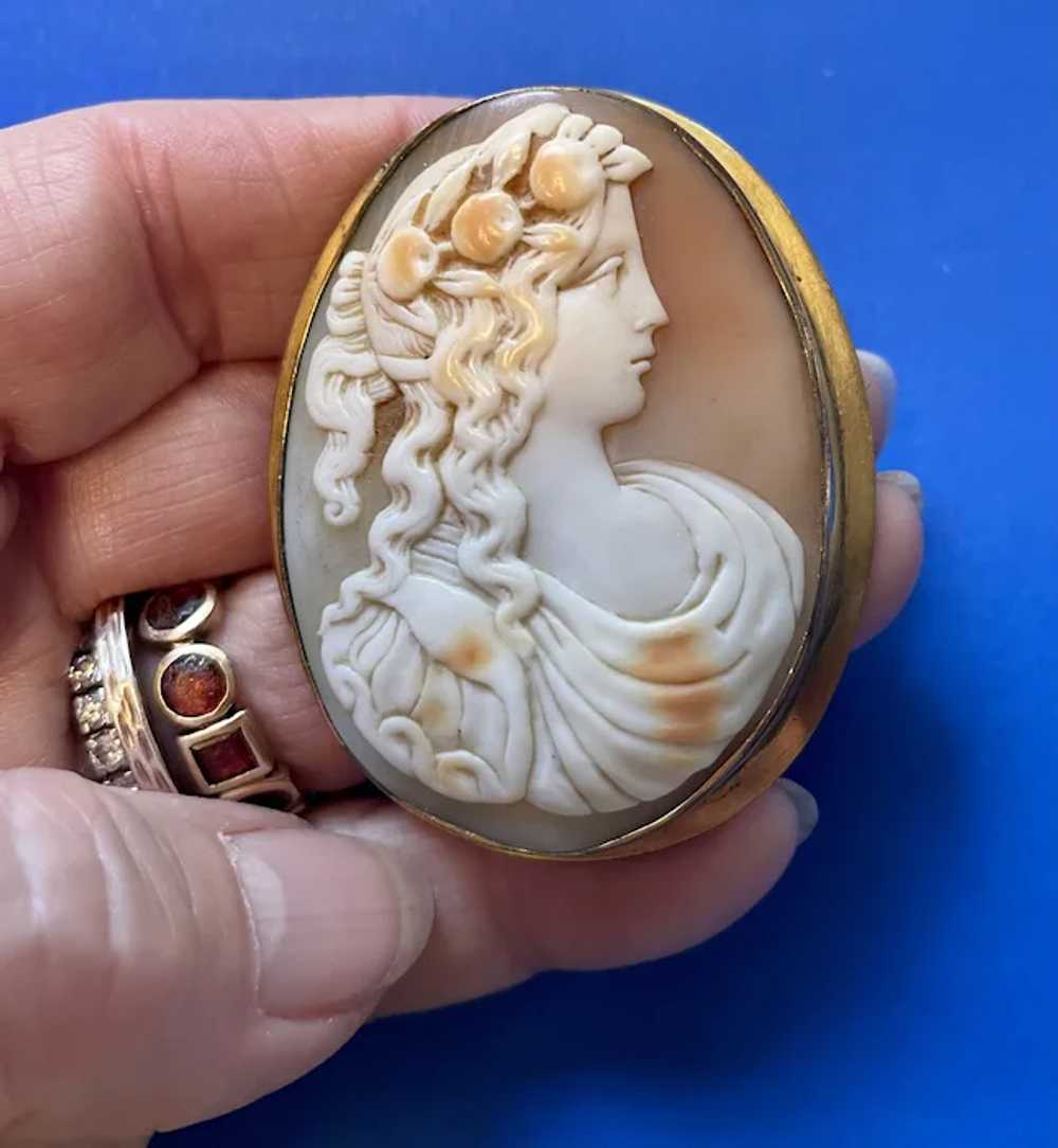 Beautiful Large Shell Cameo Pin - Lady with Fruit… - image 2