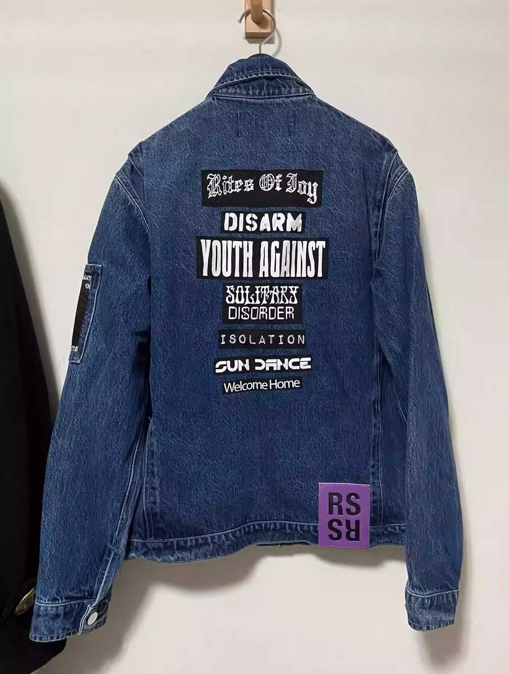 Raf Simons RAF SIMONS 21ss patch slogan denim jac… - image 2