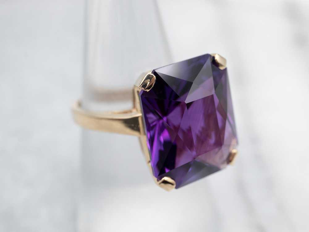 Exquisite Yellow Gold Amethyst Solitaire Cocktail… - image 3