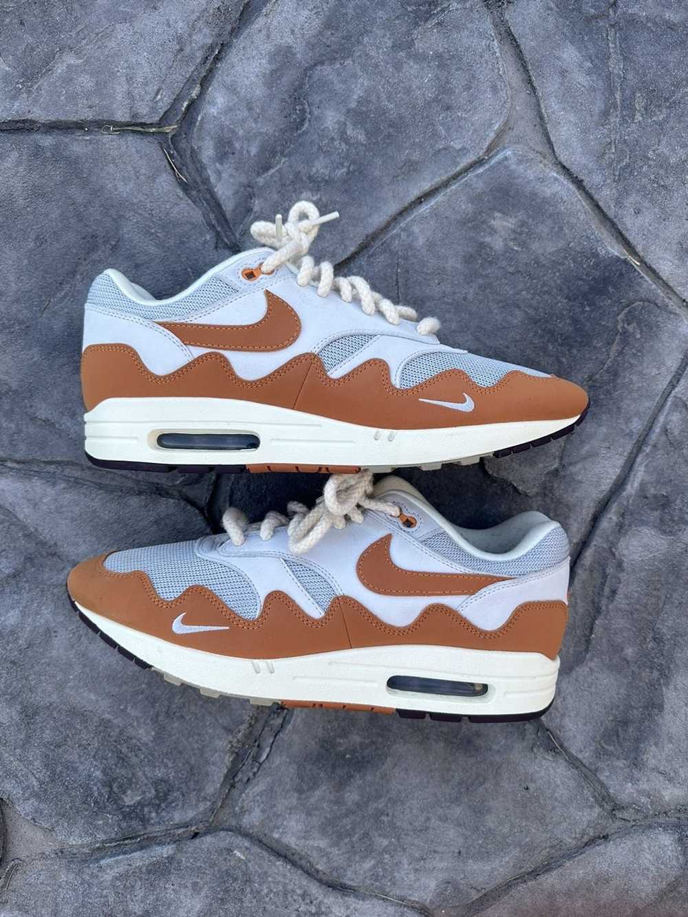 patta air max 1 orange