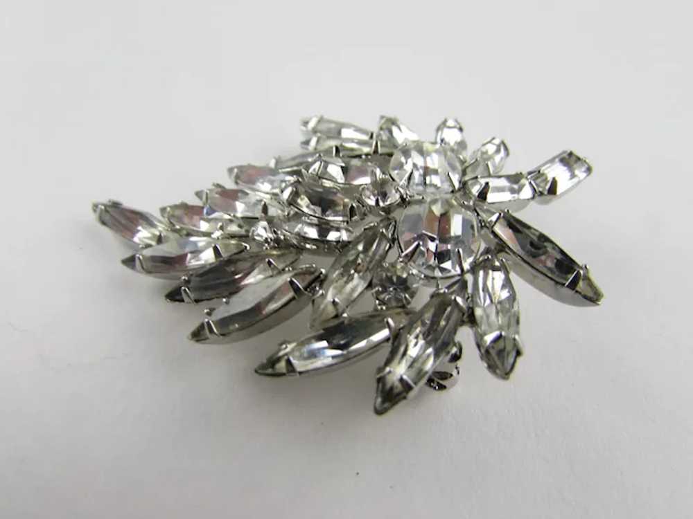 Vintage Clear Crystal Pin With a Variety of Diffe… - image 12