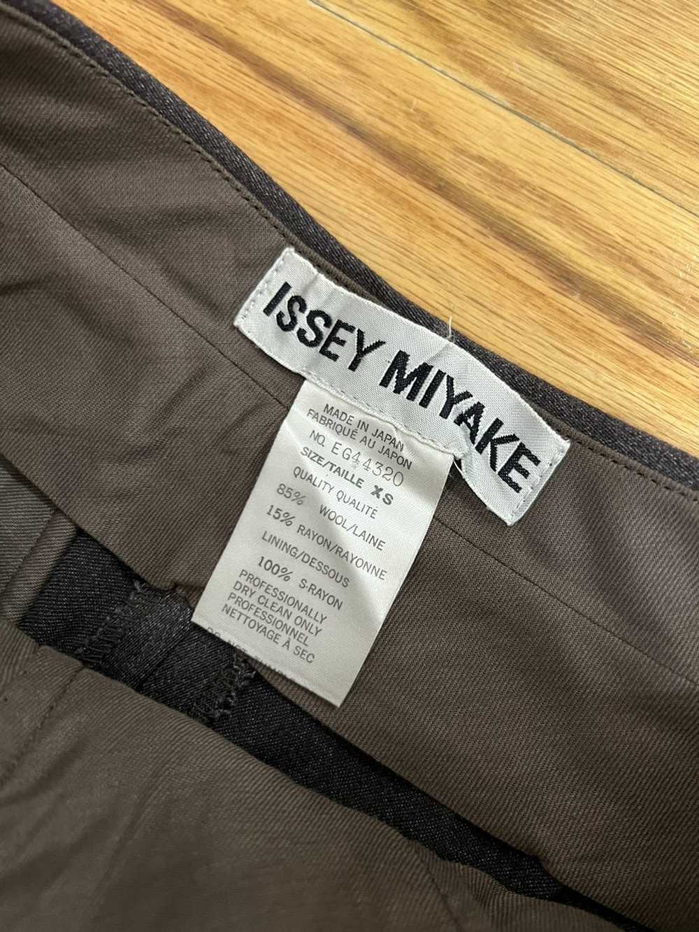Issey Miyake Issey Miyake Vintage Gray pants - image 3