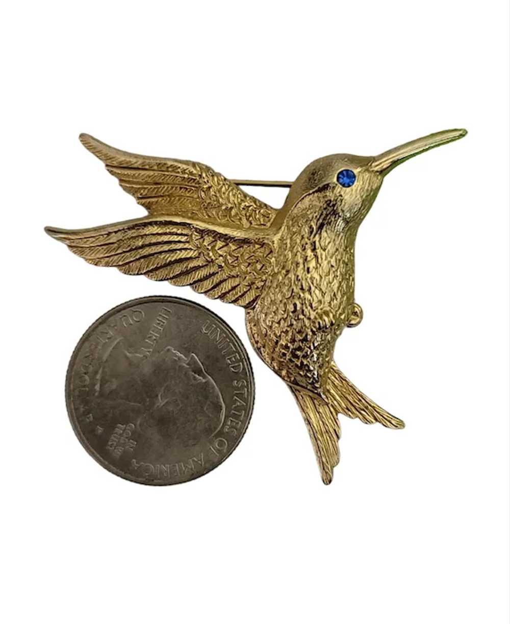 Gold Tone Hummingbird Figural Pin Brooch, Designe… - image 3