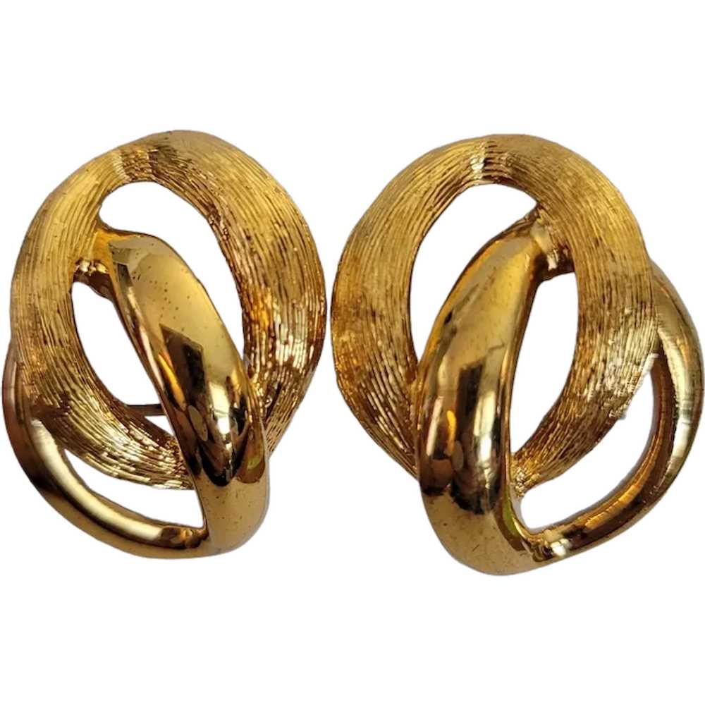 Napier Gold-Tone Connected Links Clip-On Earrings… - image 1