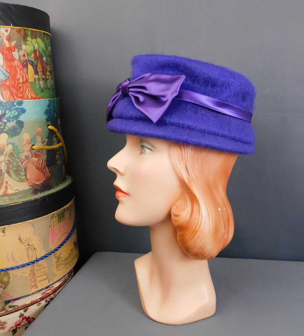 Vintage Purple Fuzzy Felt Hat with Satin Bow 1960… - image 4