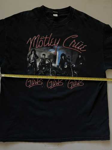 Vintage Motley Crue Band Tee