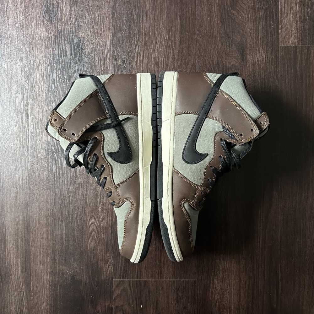 Nike SB Dunk High - image 4