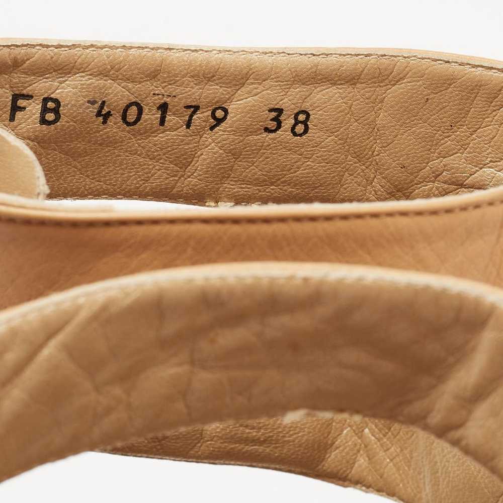 Stuart Weitzman Patent leather sandal - image 7