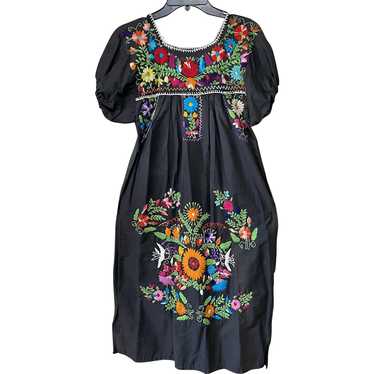1970s Cotton hand Embroidered Mexican Dress - image 1