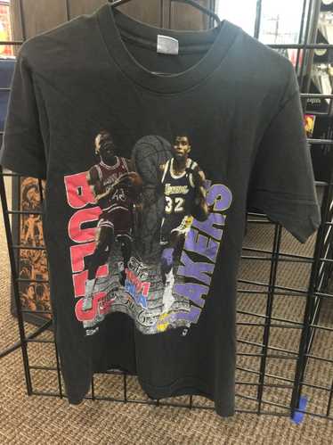 Vintage 90s Champion X Lakers NBA Sweatshirt♻️, Men's Fashion
