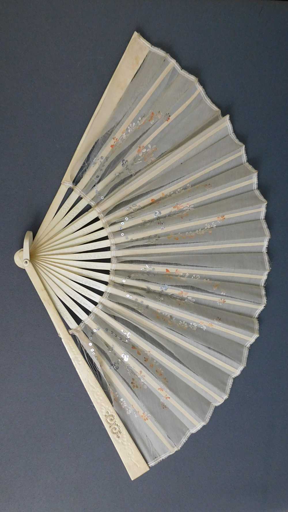 Vintage Sheer Hand Fan with Hand Painted Flowers … - image 1