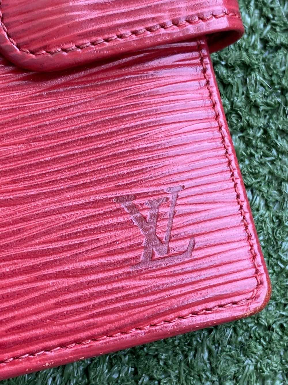 Louis Vuitton EPI Leather bifold wallet - image 2