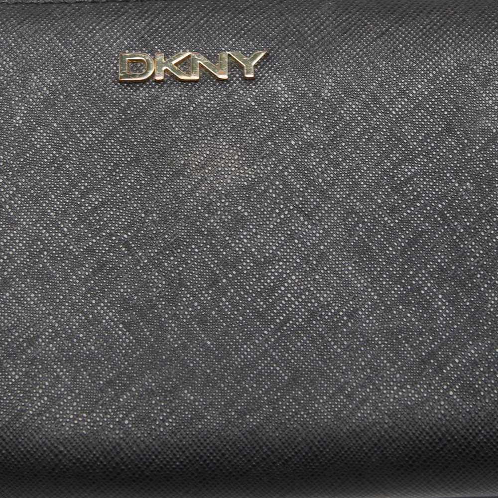 Dkny Leather wallet - image 4