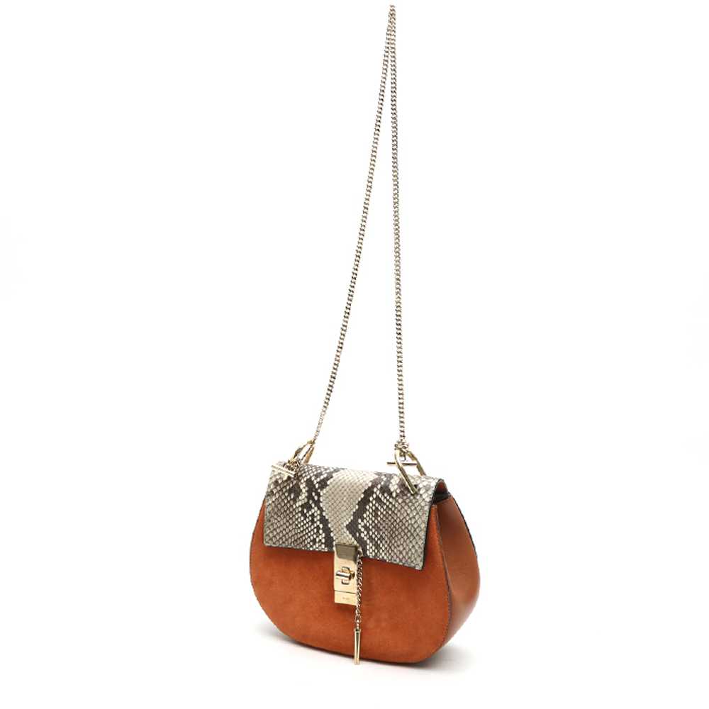 Chloé Drew small model shoulder bag in orange sue… - image 9