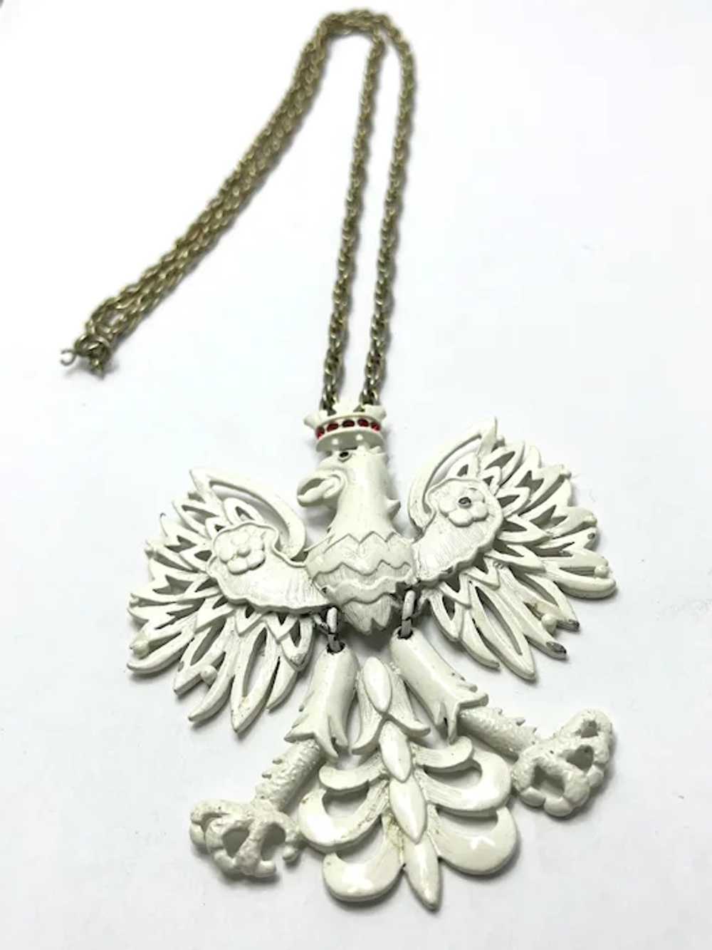 Vintage White Enamel Eagle Pendant Necklace - image 3