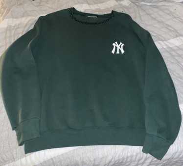 Vintage 2000s Thrashed Army Green NY Yankees Hoodie New York – 4GSELLER-NY