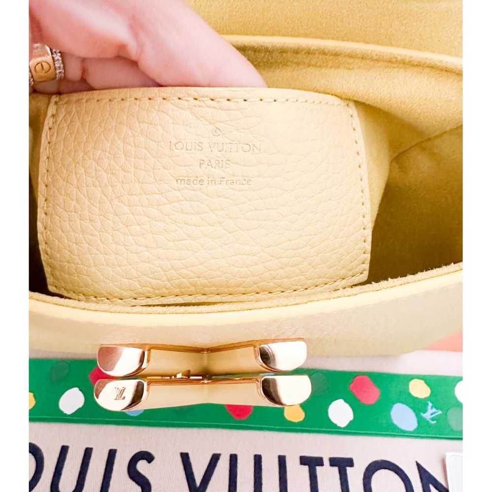 Louis Vuitton Twist One Handle leather handbag - image 9