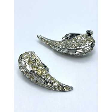 Vintage Vintage Rhinestone Clip On Earrings - image 1