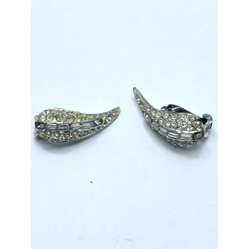 Vintage Vintage Rhinestone Clip On Earrings - image 3