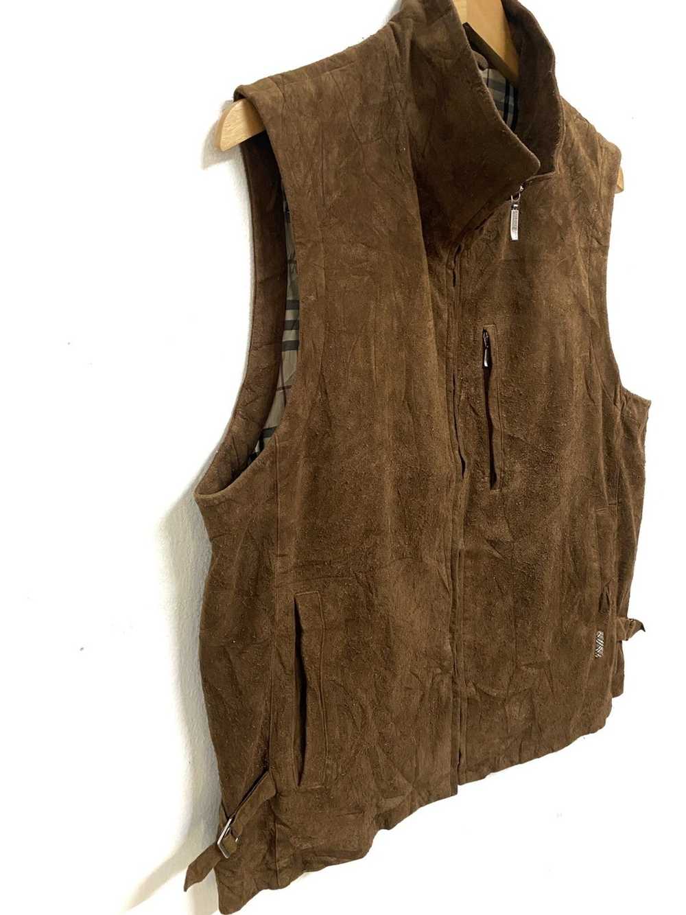 Burberry Burberry Nova Check Suede Leather Vest J… - image 3