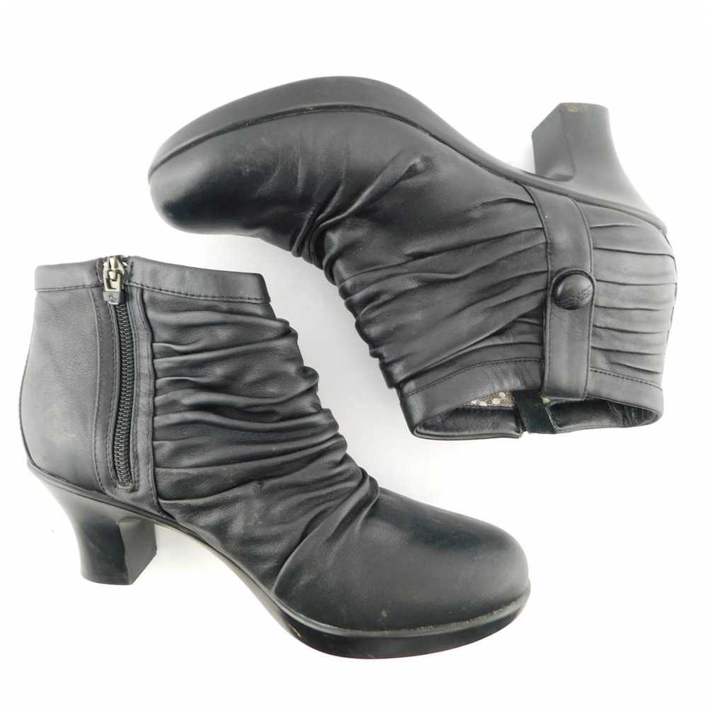 Dansko Leather ankle boots - image 3