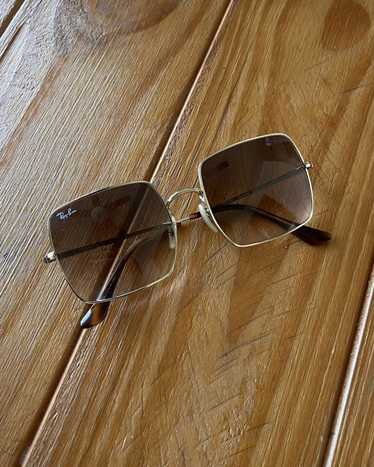RayBan RayBan 1971 Classic Sunglasses