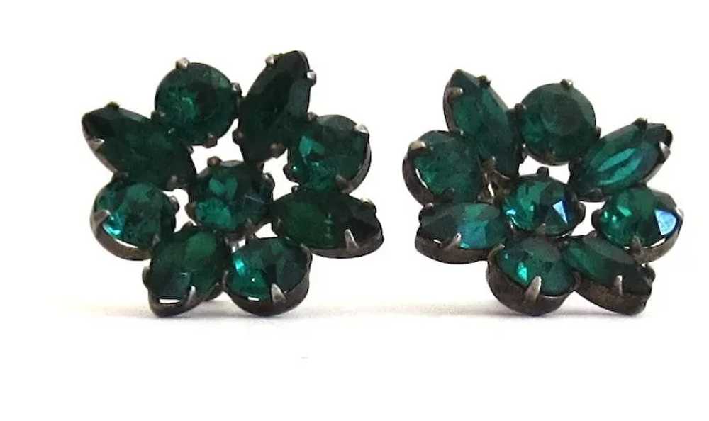 Vintage Sterling Silver Green Glass Stone Earrings - image 1