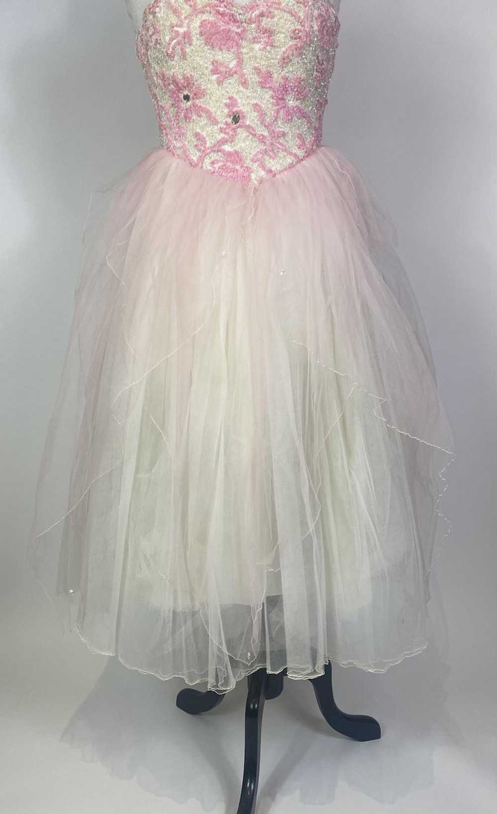 1950s Cream and Pink Glitter and Pearl Tulle Stra… - image 5